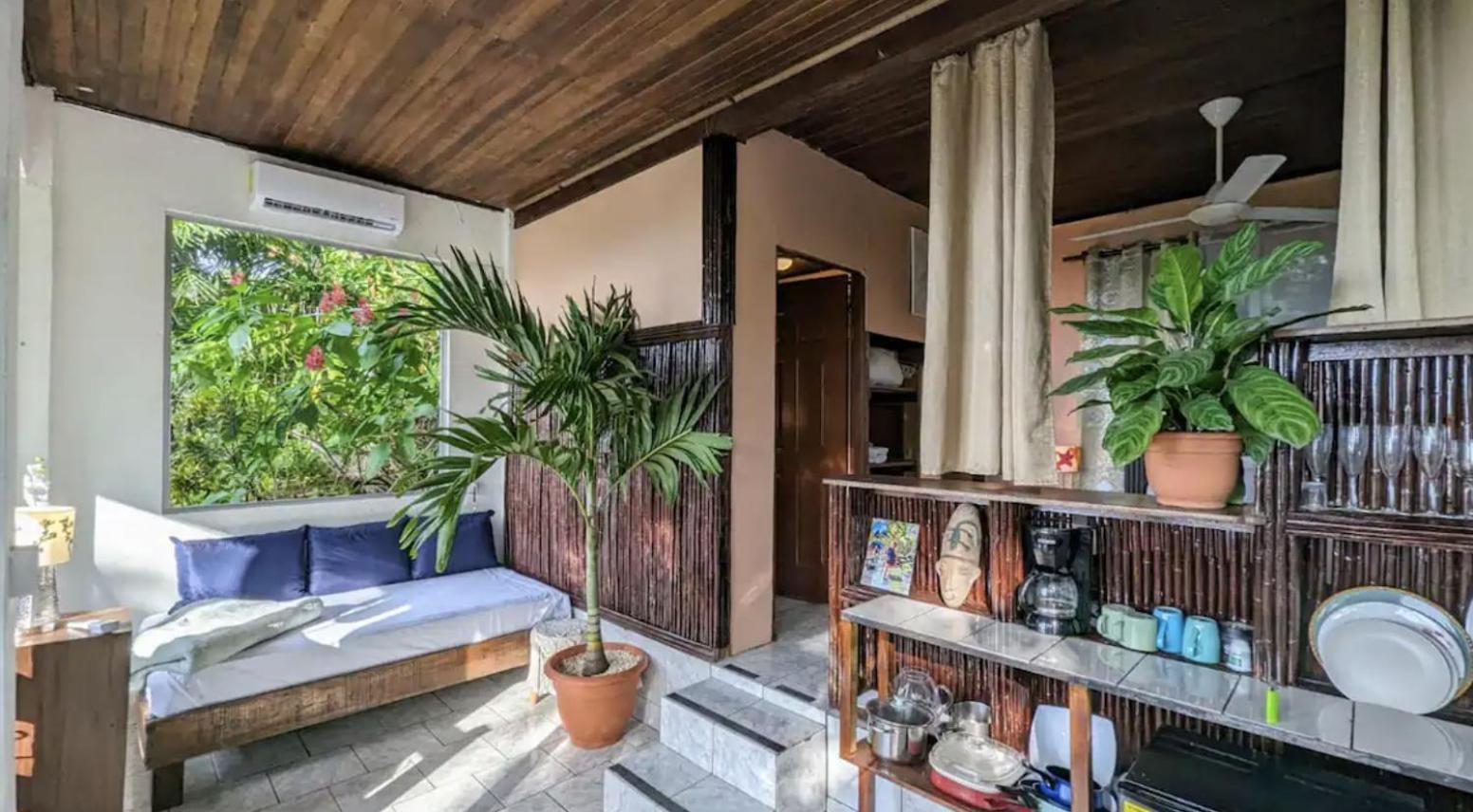 Beautiful Rustic Treehouse Hotel Manuel Antonio Quepos Exteriör bild